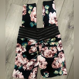 Floral cute booty leggings